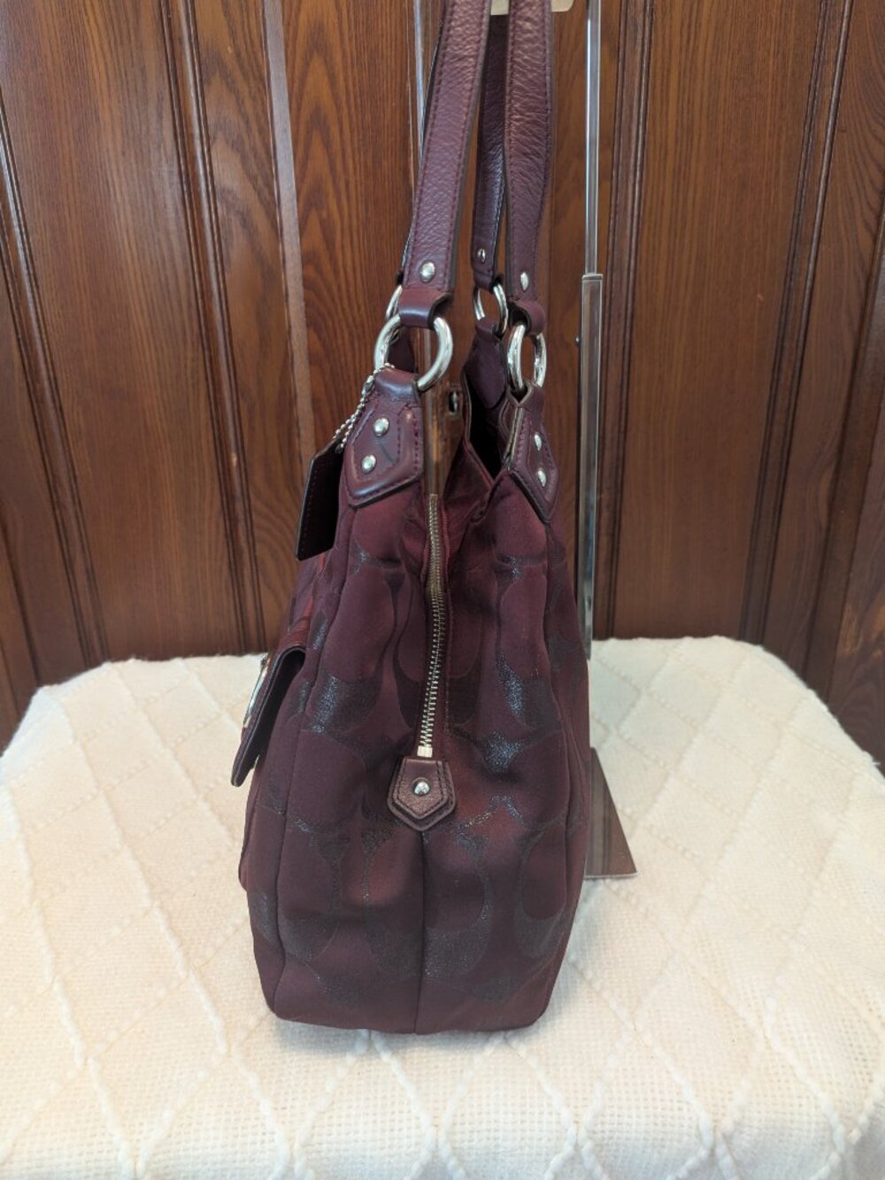 Coach Campbell F26245 Burgundy Signature Metallic Hobo Bag Burgundy - Picture 4 of 14